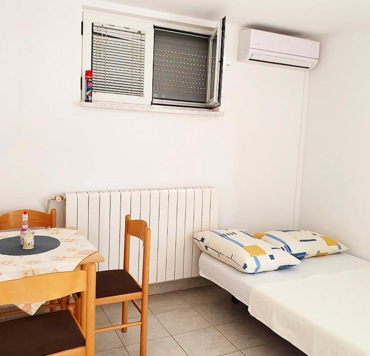Guesthouse Pejo Пореч Екстериор снимка