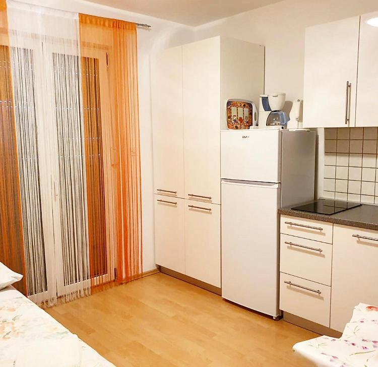 Guesthouse Pejo Пореч Екстериор снимка