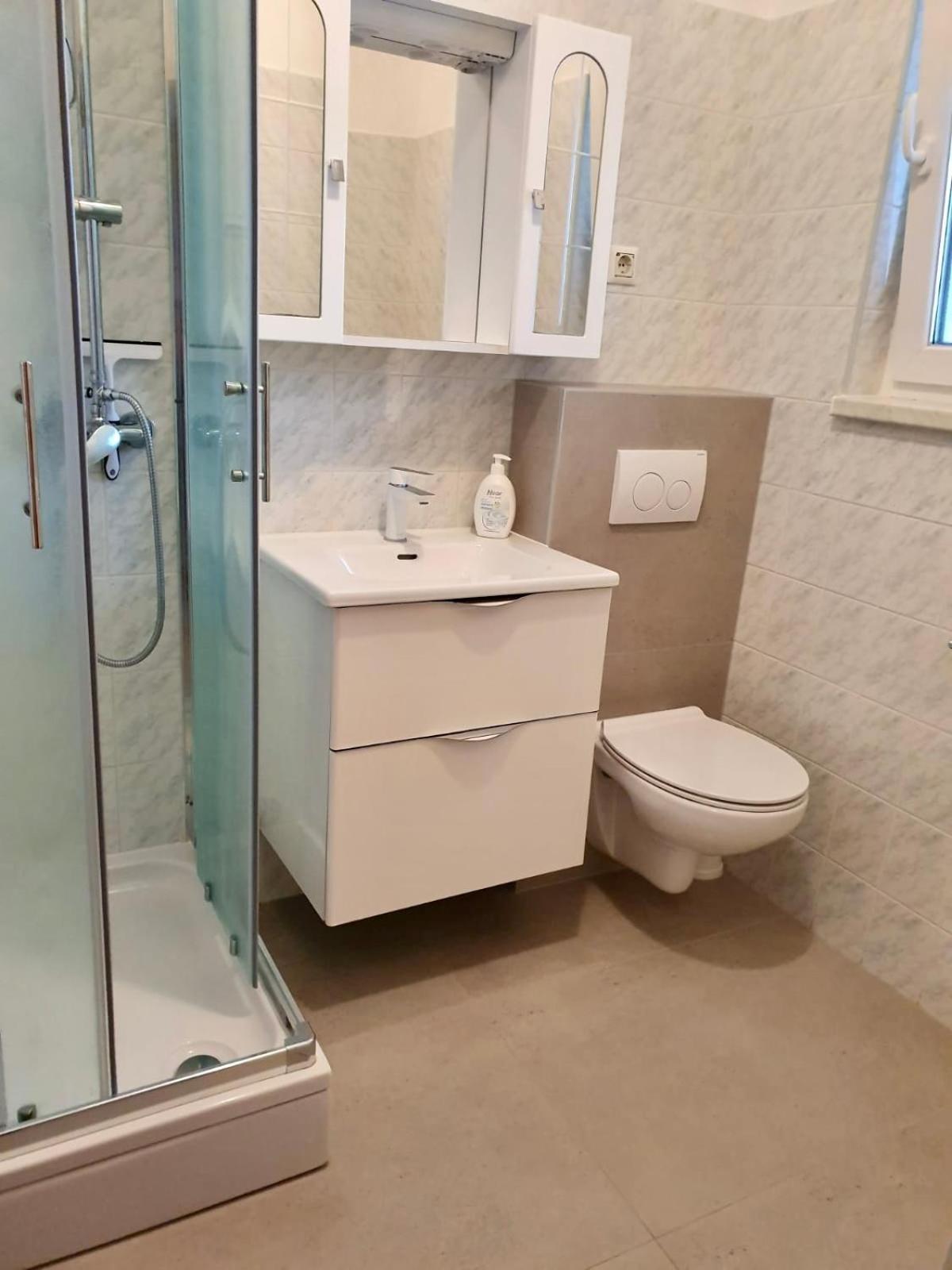 Guesthouse Pejo Пореч Екстериор снимка