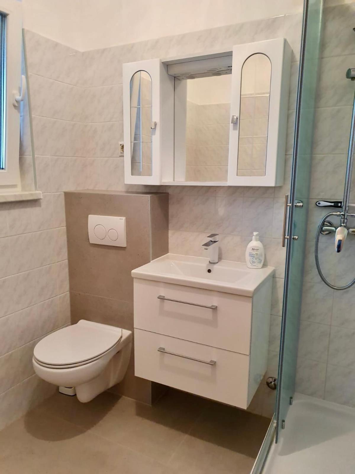 Guesthouse Pejo Пореч Екстериор снимка