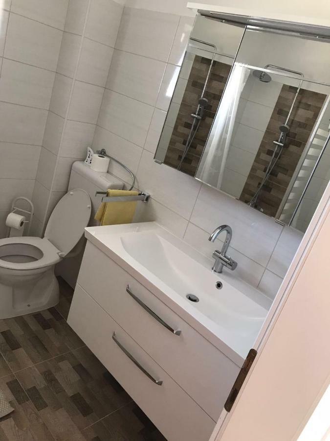 Guesthouse Pejo Пореч Екстериор снимка