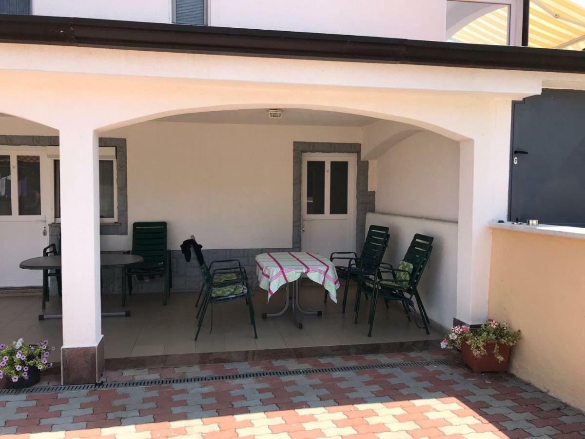 Guesthouse Pejo Пореч Екстериор снимка